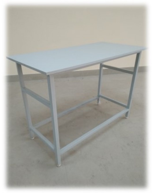 SEPA SS WORKING TABLE 48X24X36+36 CMS WITH TOP BOARD