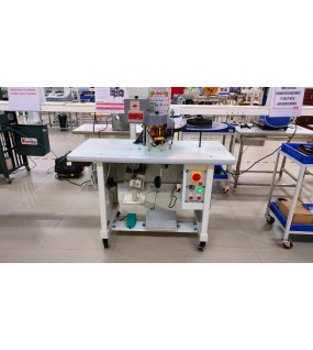 SEPA ZIPPER GLUING AND FOLDING WITH AUTO KNIFE CUT